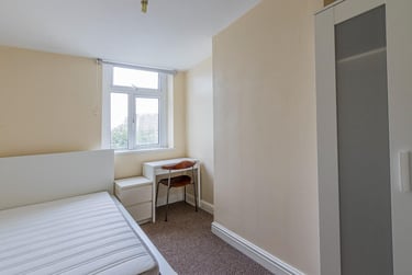 6 bed house, Moy Road, Plasnewydd, Cardiff, CF244TF - Image 8